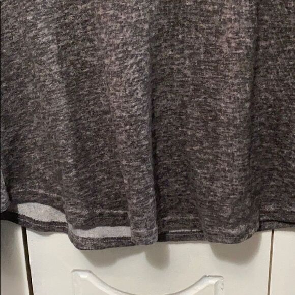 Dearforms Mommy & Me Gray Graphic Sweater M - Picture 3 of 7